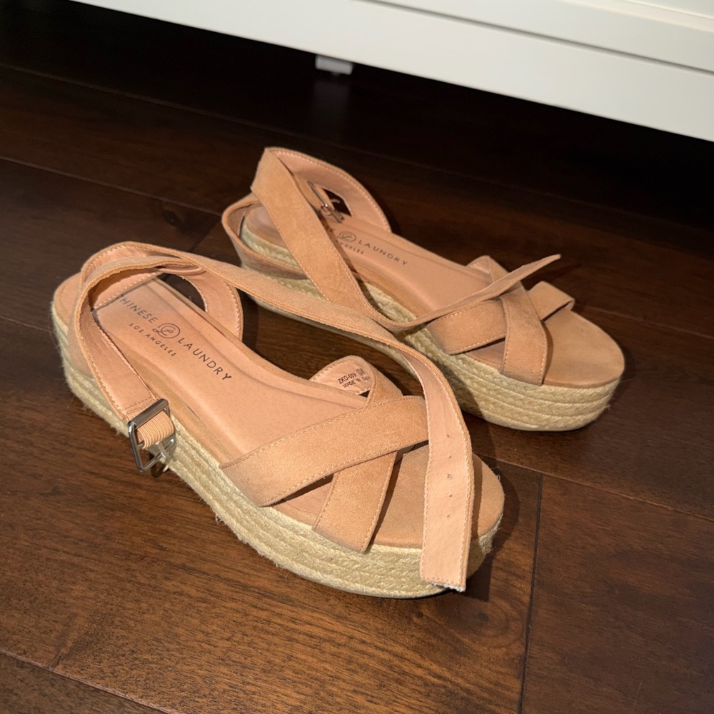 Chinese Laundry Women's Brown Espadrille Sandals